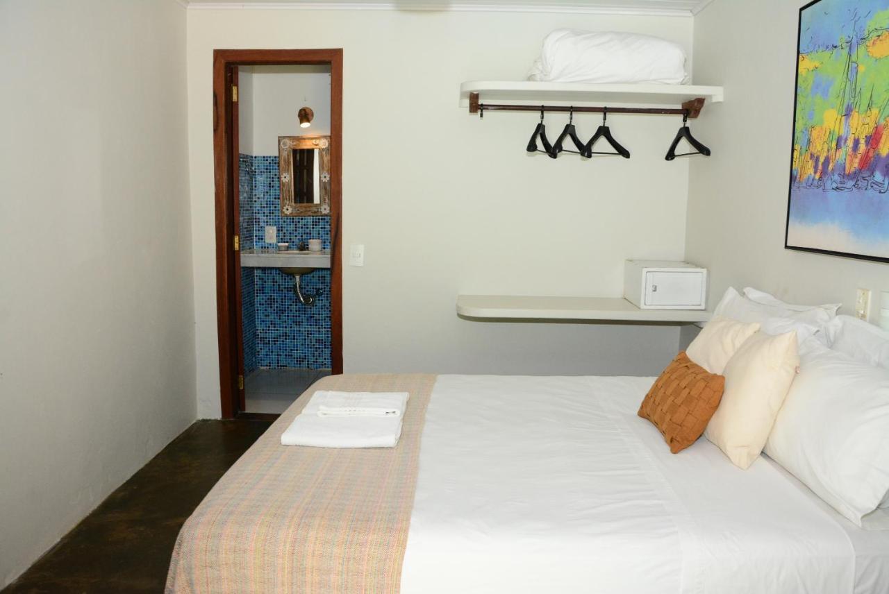Vila Bonete Hostel Ilhabela Exterior photo